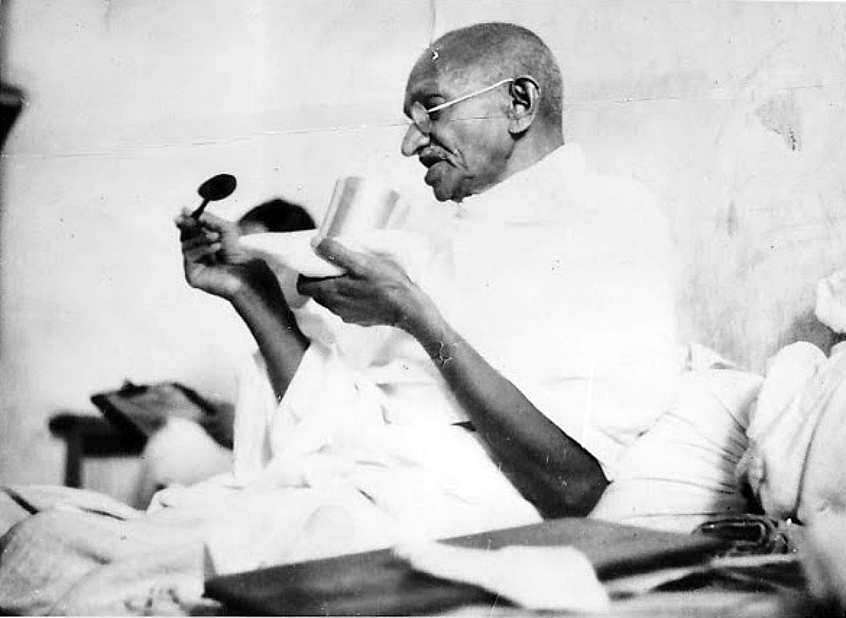 gandhi's poverty was expensive