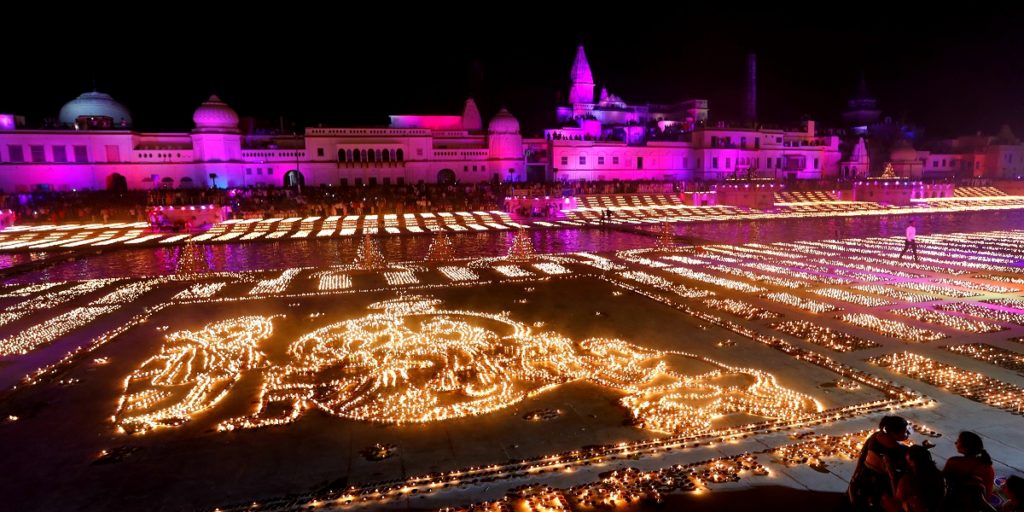 Grand Diwali Celebrations At Ayodhya Set World Record; Over 5 Lakh 51 ...