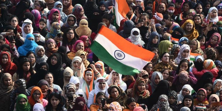 Major Twist in Shaheen Bagh protest: People demonstrates against anti-CAA protesters for blocking roads Major Twist in Shaheen Bagh protest: People demonstrates against anti-CAA protesters for blocking roads