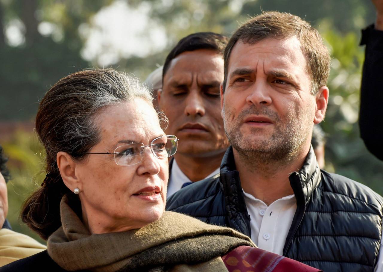 New Delhi: Opposition leaders including Sonia Gandhi (L) and Rahul Gandhi stage a protest against CAA and NRC in front of Mahatma Gandhi statue ahead of the Budget Session of Parliament, in New Delhi. Friday, Jan.31, 2020. (PTI Photo/Kamal Singh)(PTI1_31_2020_000035B)