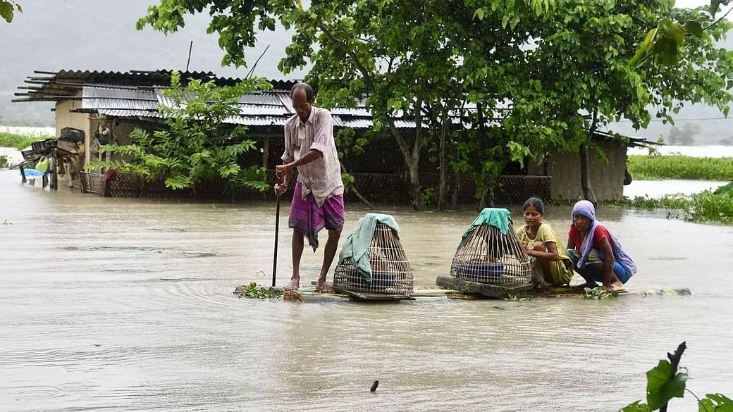 Assam: Several major rivers including Brahmaputra flowing above danger ...